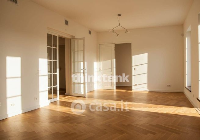 Appartamento in residenziale in Via Lecce 12