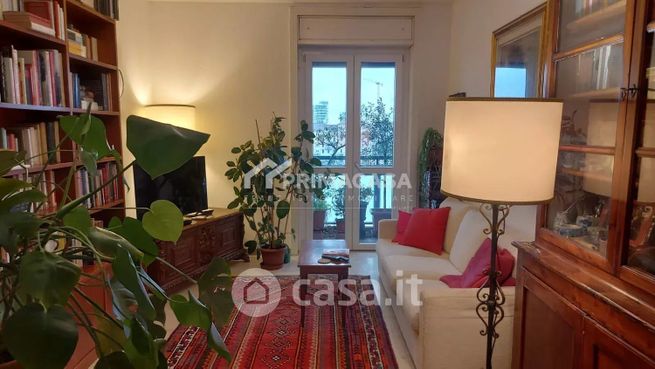 Appartamento in residenziale in Viale Isonzo 4