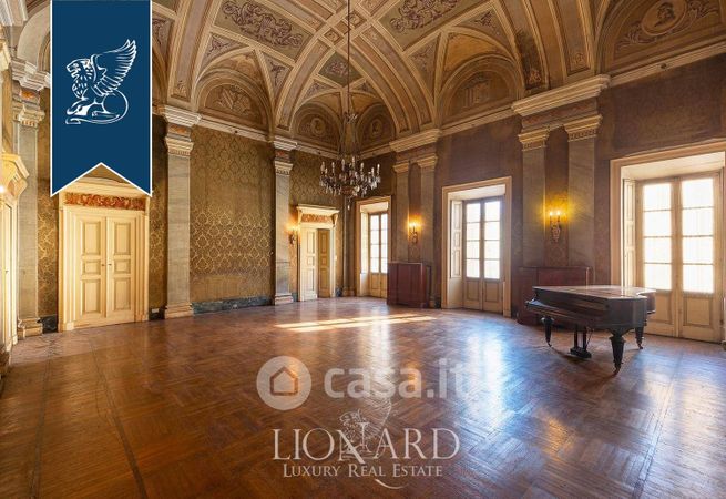 Villa in residenziale in 