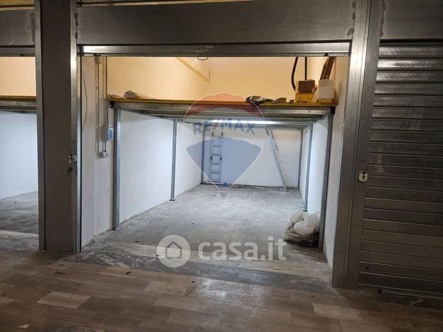 Box/posto auto in residenziale in 