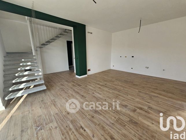 Appartamento in residenziale in Via Donalisio