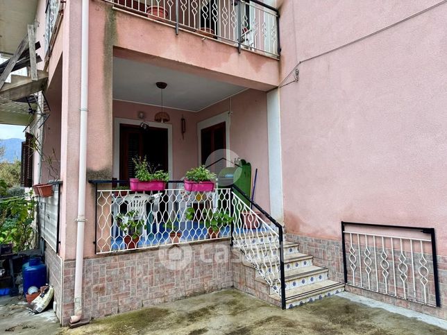 Appartamento in residenziale in Via Michele Abruzzo 5