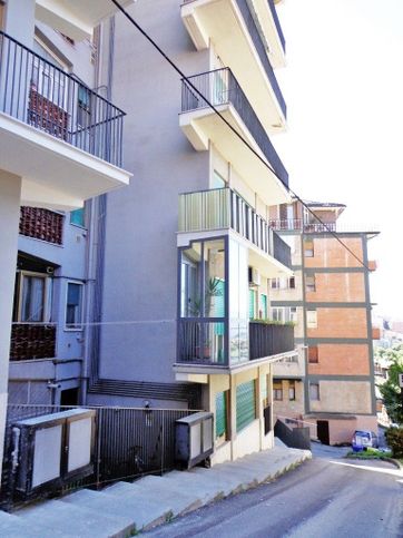 Appartamento in residenziale in Via Parladore