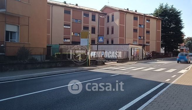 Box/posto auto in residenziale in Viale Giuseppe Verdi 38