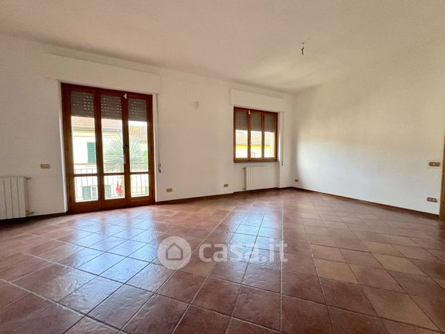 Appartamento in residenziale in Via Vecchia Casalina