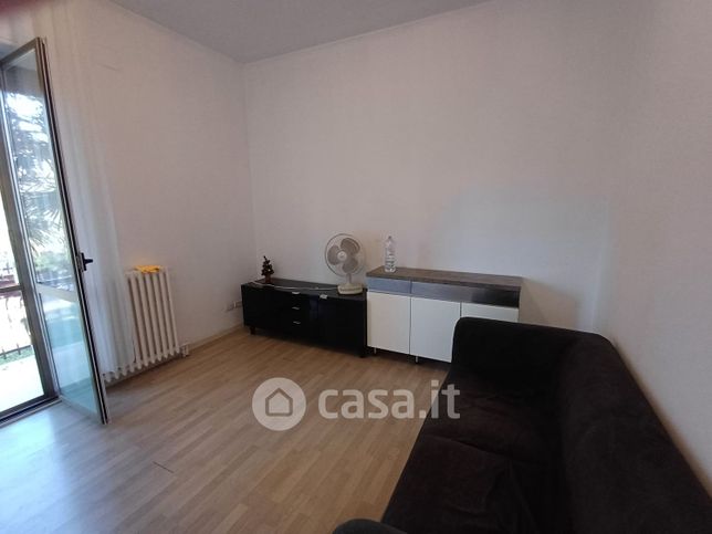 Appartamento in residenziale in Via Achille Grandi 61