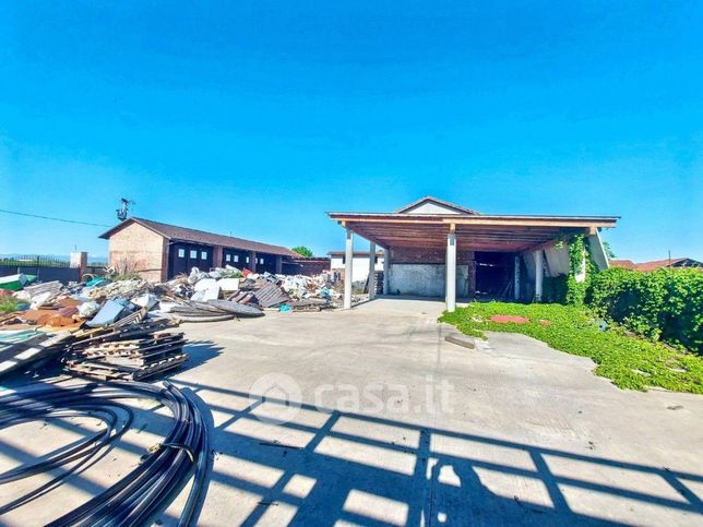 Rustico/casale in residenziale in Piazzetta San Giacomo