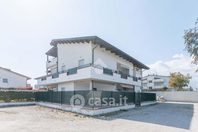 Appartamento in residenziale in Via della Vaccareccia 4
