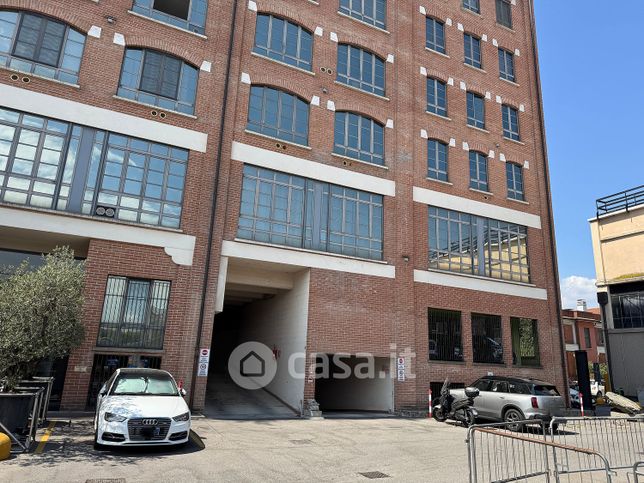 Appartamento in residenziale in Via Mecenate 84