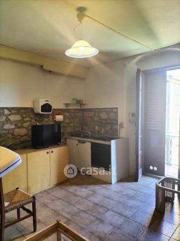 Appartamento in residenziale in Via Basciano