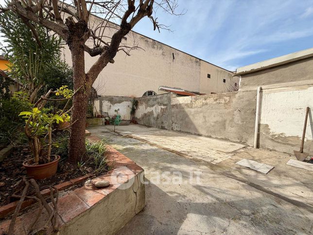Casa indipendente in residenziale in Via Aurelio Saffi
