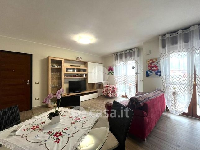 Appartamento in residenziale in Via Roma 14