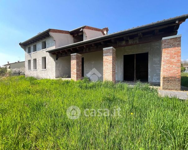Villa in residenziale in Via Arditi 1