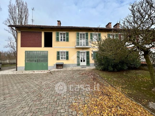 Casa bi/trifamiliare in residenziale in LocalitÃ  Viatosto 106