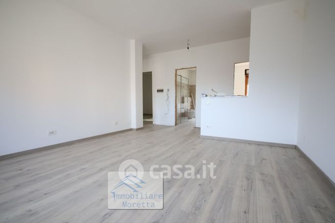 Appartamento in residenziale in Via Oreste Gallina