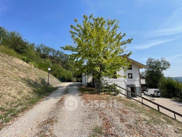 Casa indipendente in residenziale in Contrada Appignano