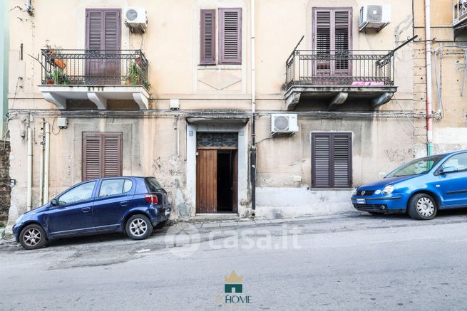 Appartamento in residenziale in Via Decollati 58