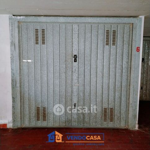 Box/posto auto in residenziale in Via Puliche 190