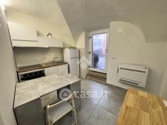Appartamento in residenziale in Via Silano