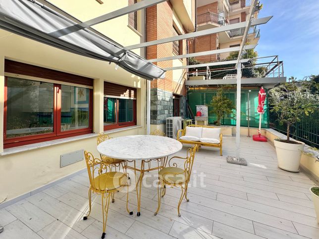 Appartamento in residenziale in Gradinata delle Rose