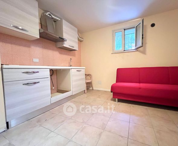 Appartamento in residenziale in Via Ragusa Moleti 12