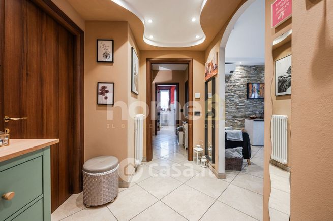 Appartamento in residenziale in Via Emilia All'Ospizio 70/2
