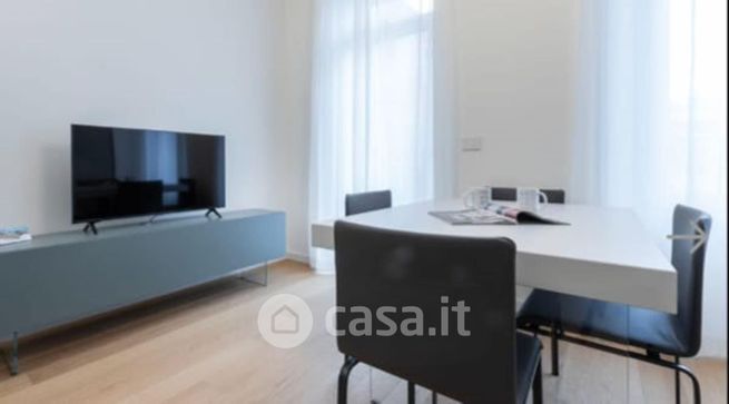 Appartamento in residenziale in Via Errico Petrella 4