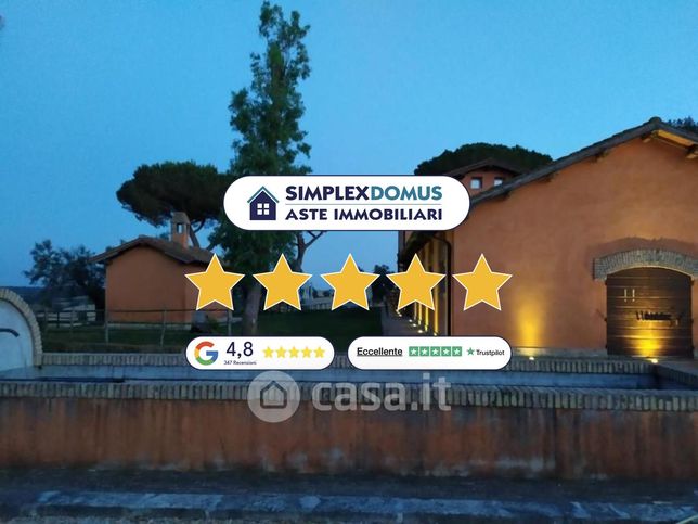 Villa in residenziale in Via di Castel Campanile