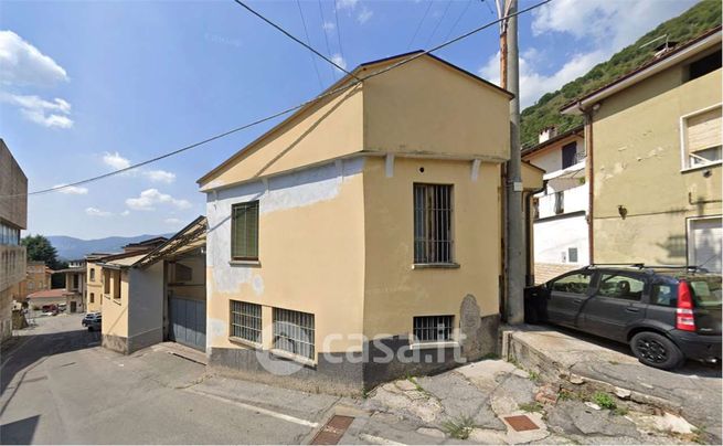 Capannone in commerciale in Via Fonte Fano 15