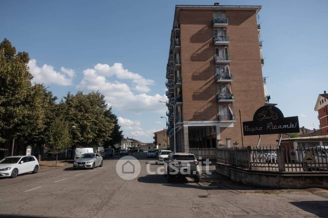 Appartamento in residenziale in Viale Barbaroux 50