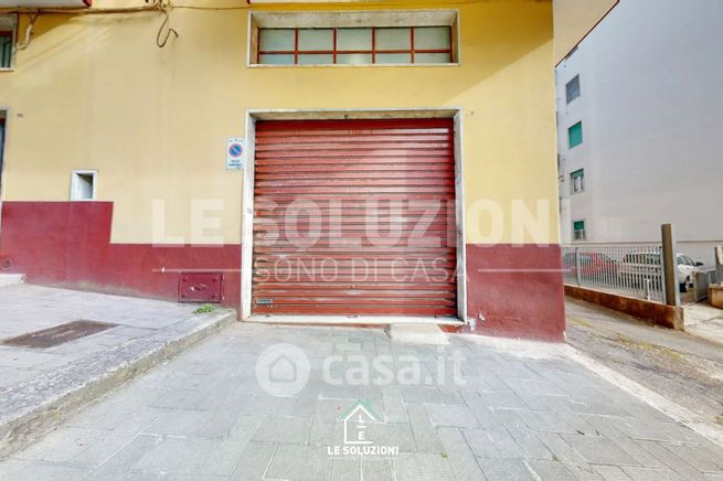 Capannone in commerciale in Via della Conciliazione