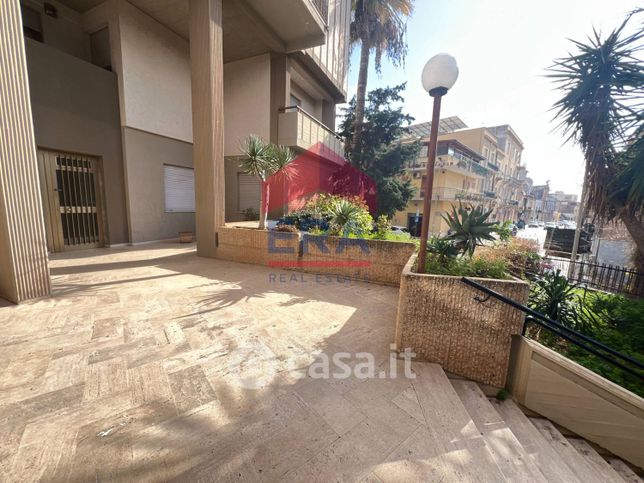 Appartamento in residenziale in Via San Anna 1