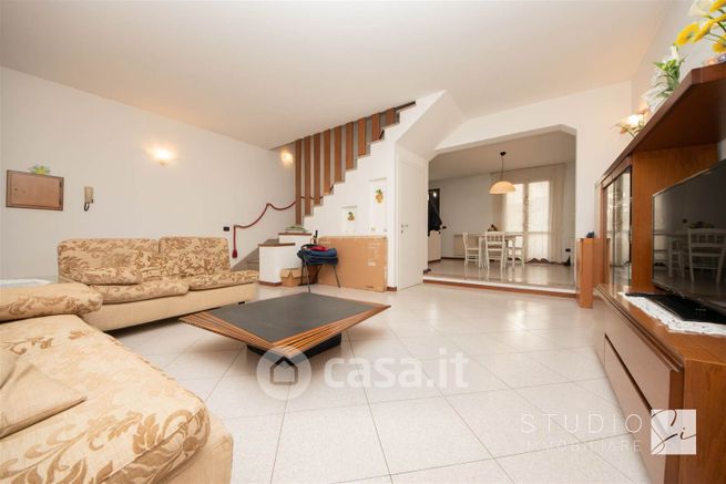 Villetta a schiera in residenziale in 