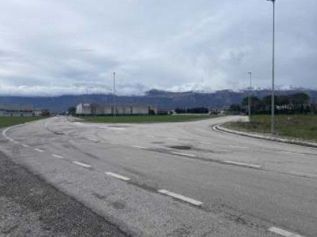 Terreno agricolo in commerciale in Via San Quirino