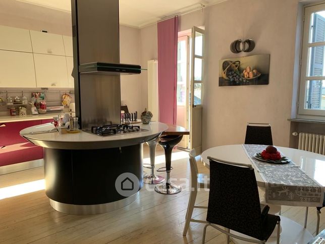 Appartamento in residenziale in Via Vigone