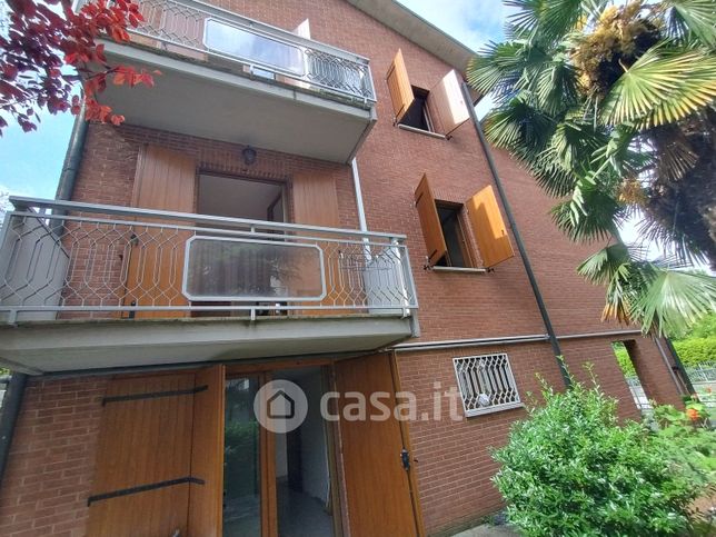 Villetta a schiera in residenziale in Via IX Gennaio 1950