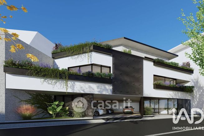 Appartamento in residenziale in Via Alberto da Giussano 6
