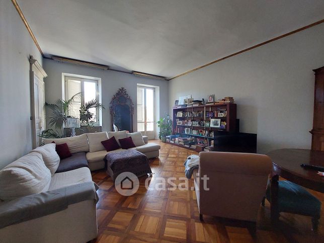 Appartamento in residenziale in Via Maria Vittoria 52