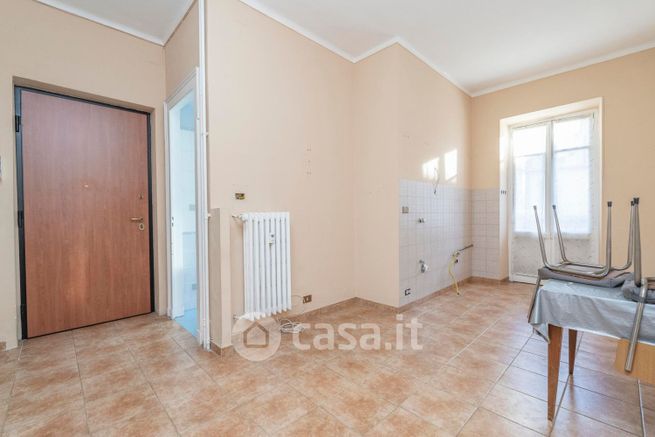 Appartamento in residenziale in Via Bernardino Drovetti 27