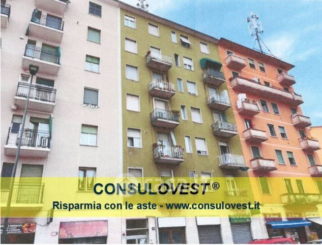 Appartamento in residenziale in Via Angelo Inganni 11