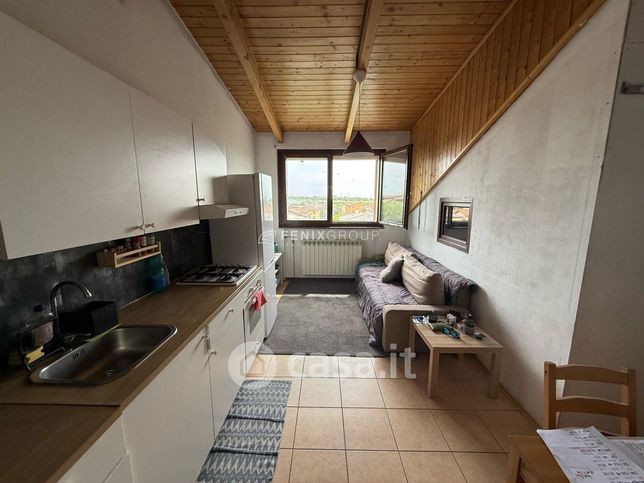 Attico/mansarda in residenziale in Via Francesco Baracca 15