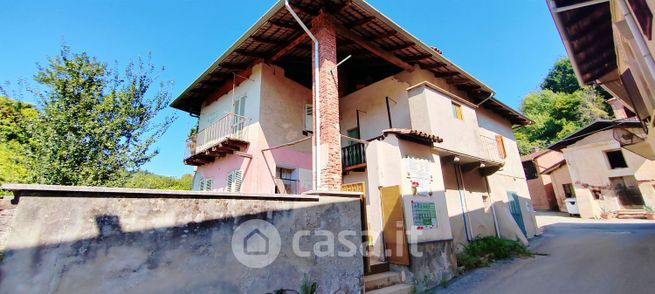 Casa indipendente in residenziale in Frazione San Maria