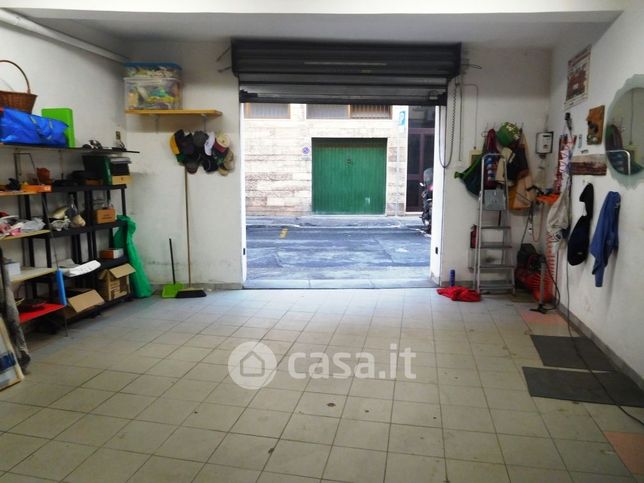 Garage/posto auto in residenziale in san carlo