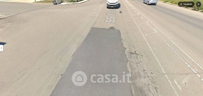 Capannone in commerciale in Viale Monastir 9