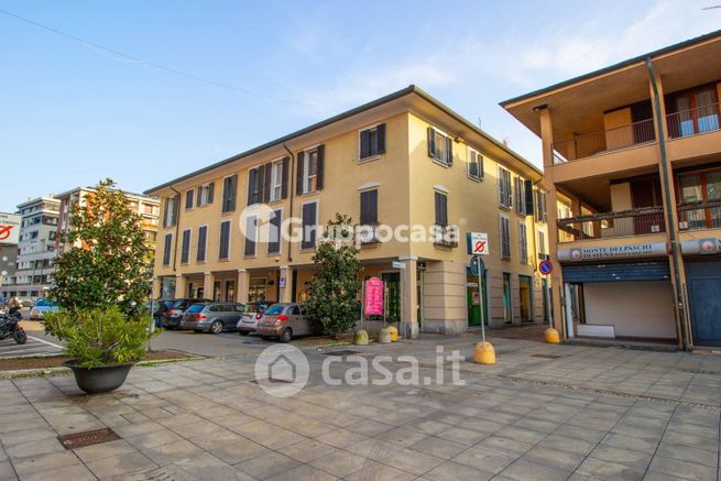 Ufficio in commerciale in Via Giuseppe Mazzini 34