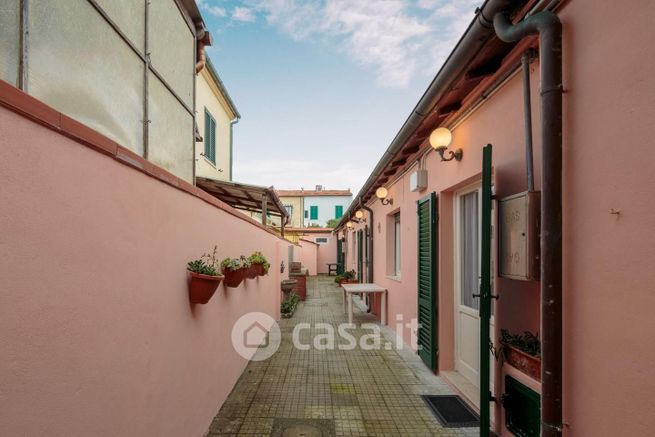 Casa indipendente in residenziale in Via Pietro Moriconi 19-11