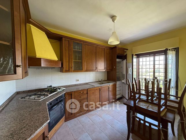 Appartamento in residenziale in Via Pescara 12