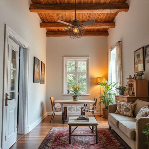 Rustico/casale in residenziale in Salita Capodimonte