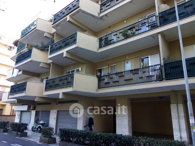 Appartamento in residenziale in Via Saline 5