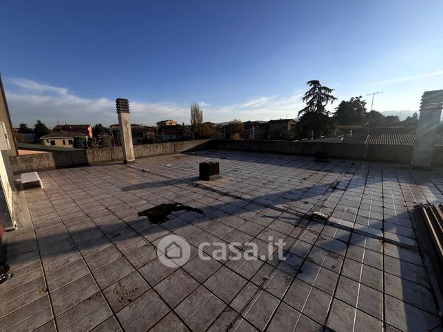 Appartamento in residenziale in Via Friuli